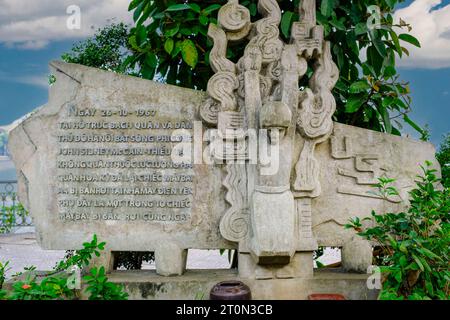 Hanoi, Vietnam. Mémorial John McCain sur la rive du lac truc Bach. Banque D'Images