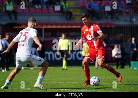 Monza, Italie. 08 octobre 2023. Matteo Pessina (AC Monza) lors du championnat italien de Serie A match de football entre AC Monza et US Salernitana le 8 octobre 2023 au stade U-Power de Monza en Italie. Crédit : LucaRossini/E-Mage crédit : Luca Rossini/E-Mage/Alamy Live News crédit : Luca Rossini/E-Mage/Alamy Live News Banque D'Images