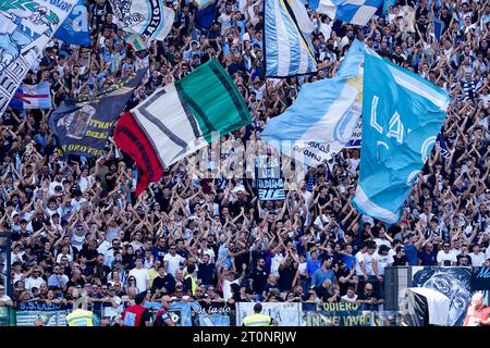 Rome, Italie. 08 octobre 2023. Supporters du SS Lazio lors du match Serie A Tim entre le SS Lazio et Atalanta BC au Stadio Olimpico le 8 octobre 2023 à Rome, en Italie. Crédit : Giuseppe Maffia/Alamy Live News Banque D'Images