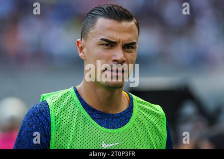 Milan, Italie. 07 octobre 2023. Emil Audero du FC Internazionale regarde lors du match de football Serie A 2023/24 entre le FC Internazionale et le Bologna FC au stade Giuseppe Meazza. Score final ; Inter 2:2 Bologne. (Photo de Fabrizio Carabelli/SOPA Images/Sipa USA) crédit : SIPA USA/Alamy Live News Banque D'Images