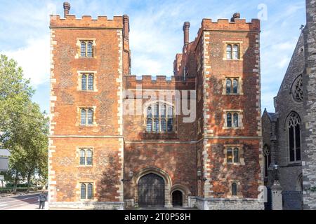 Tudor Gatehouse, Lambeth Palace, South Bank, London Borough of Lambeth, Greater London, England, Royaume-Uni Banque D'Images