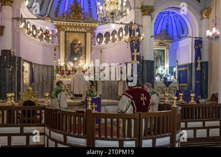 Église orthodoxe arménienne Surp Hiresdagabet dans le district de Fatih à Istanbul, Turquie Banque D'Images