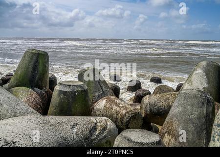 Tetrapoden, Wellenbrecher an der Hörnum-Odde, Hörnum, Sylt, Schleswig-Holstein, Deutschland *** Tetrapods, brise-lames à Hörnum Odde, Hörnum, Sylt, Schleswig Holstein, Allemagne crédit : Imago/Alamy Live News Banque D'Images