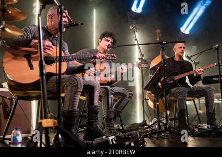 Newcastle, Royaume-Uni - Gary Numan interprète un set acoustique lors de la première soirée de sa tournée au Royaume-Uni à Wylam Brewery, Newcastle upon Tyne, le dimanche 8 octobre 2023. Crédit photo : Jill O'Donnell/Alamy Live News Banque D'Images