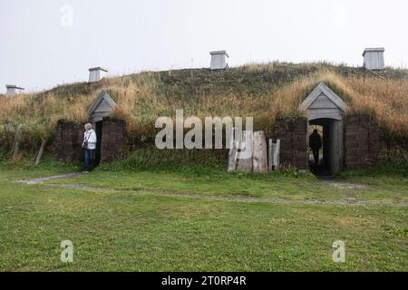 Maison longue de gazon reconstruite à l’Anse aux Meadows à Terre-Neuve-et-Labrador, Canada Banque D'Images