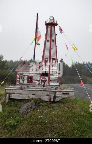 Phare décoratif à Saint Lunaire-Griquet, Terre-Neuve-et-Labrador, Canada Banque D'Images