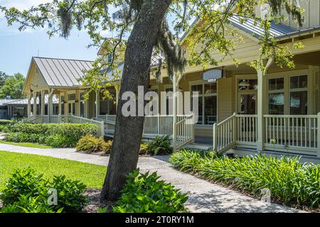 The Shops at Omni Amelia Island propose des boutiques, des restaurants et des magasins de souvenirs uniques sur Amelia Island à Fernandina Beach, en Floride. (ÉTATS-UNIS) Banque D'Images