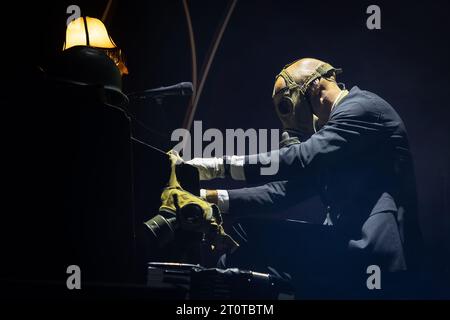 Oslo, Norvège. 06 octobre 2023. Le groupe de rock norvégien Kaizers Orchestra donne un concert au Sentrum Scene à Oslo. (Crédit photo : Gonzales photo - Tord Litleskare). Banque D'Images