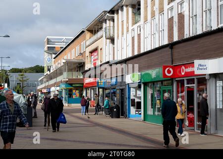 Magasins à Corporation Street, Corby, Northamptonshire, Angleterre, Royaume-Uni Banque D'Images