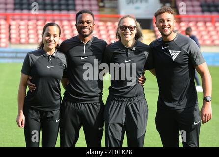 Londres, Royaume-Uni. 08 octobre 2023. L-R Adewunmi Soneye Levi Grey Lauren Impey et Aaron Ford lors du match de football FA Women's Super League entre Tottenham Hotspur Women et Bristol City Women à Brisbane Road à Londres, Grande-Bretagne, le 08 octobre 2023. Crédit : action Foto Sport/Alamy Live News Banque D'Images