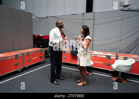 Lisa Nandy, secrétaire du Shadow Overseas Development, et David Lammy, ministre des Affaires étrangères, préparent leurs discours avant la session de lundi de la Conférence du Parti travailliste à Liverpool. Date de la photo : lundi 9 octobre 2023. Banque D'Images