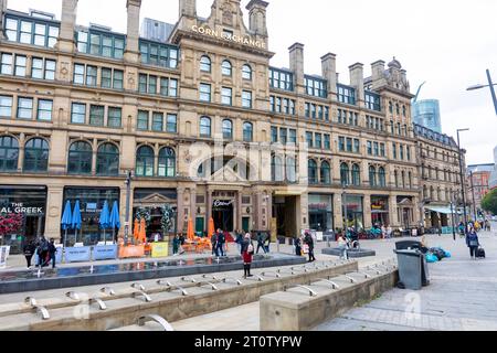 Le bâtiment Corn Exchange dans le centre-ville de Manchester, Manchester, Angleterre, Royaume-Uni, 2023 Banque D'Images