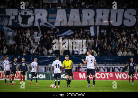 Aarhus, Danemark. 08 octobre 2023. Arbitre Jakob Sundberg vu lors du match 3F Superliga entre Aarhus GF et FC Copenhague au Ceres Park à Aarhus. (Crédit photo : Gonzales photo/Alamy Live News Banque D'Images