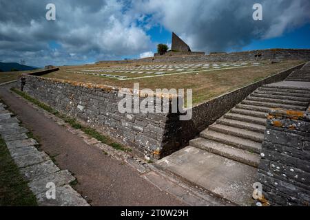 Col de Futa Cimetière militaire allemand de la Seconde Guerre mondiale entre Bologne et Florence dans les Apennins Italie septembre 2023 Cimetière allemand du col de Futa (Deutsche sol Banque D'Images