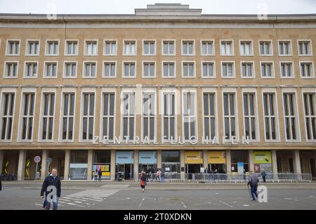 Berlin, Allemagne - 7 octobre 2023 - l'aéroport Tempelhof célèbre son centenaire. (Photo de Markku Rainer Peltonen) Banque D'Images