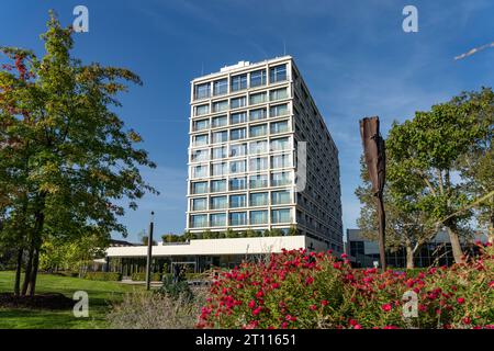 Parkhotel im Stadtgarten Heilbronn, Baden-Württemberg, Deutschland | Parkhotel at the City Garden Heilbronn, Baden-Württemberg, Allemagne Banque D'Images