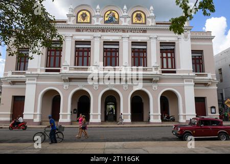 Cienfuegos, Cuba - 11 août 2023 : Théâtre Tomas Terry au Cinfuegos à Cuba Banque D'Images