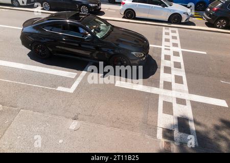 Marquages routiers / marquage lignes blanches etc. Pour Pole position de la grille de départ de la course Grand Prix de Monaco sur le circuit en Principauté. (135) Banque D'Images