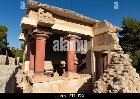 Knossos, Crète - Grèce - 21 septembre 2023 : le bassin Lustral Nord au Palais de Knossos, Crète, Grèce. Banque D'Images