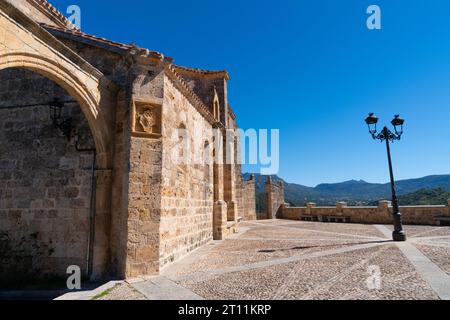 Frias Espagne zone du village près de l'église et du château, province de Burgos Castille et Léon Banque D'Images