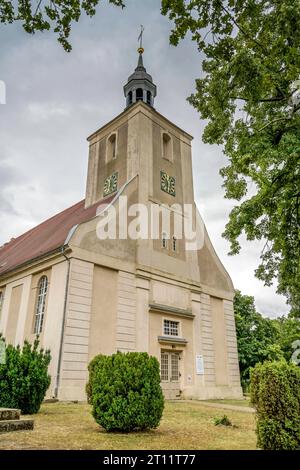 Evangelische Kirche, Burg im Spreewald, Brandenburg, Deutschland *** Eglise protestante, Burg im Spreewald, Brandenburg, Allemagne crédit : Imago/Alamy Live News Banque D'Images