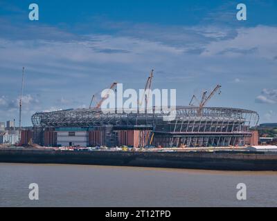 Le nouveau stade Everton football Club en construction sur la rive de la rivière Mersey à Liverpool, Angleterre, Royaume-Uni Banque D'Images