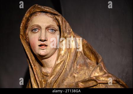 La Vierge Marie. La première moitié du 18e siècle. De Hnanice, République tchèque. Actuellement au Musée diocésain de Brno. Banque D'Images