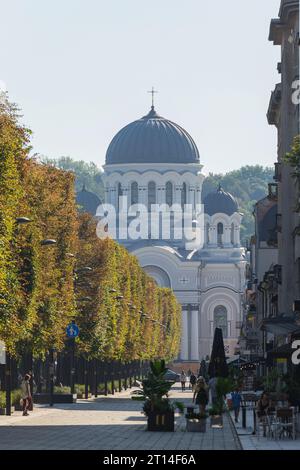 Kaunas, Lituanie 16 AOÛT 2023. L'église de St. Michel l'Archange, vue de la rue Banque D'Images