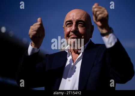 Adriano Galliani célèbre la victoire à la fin du match de Serie A entre AC Monza et US Salernitana. Banque D'Images