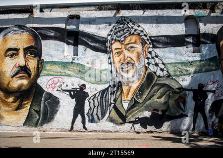 Michael Bunel / le Pictorium - conflit à Gaza - 13/05/2018 - Palestine / Gaza / Gaza - Portrait de Yasser Arafat. Gaza City est une galerie d'art en plein air. Partout, les murs sont recouverts d'une variété d'inscriptions. Des messages personnels à la publicité, des dessins de propagande aux simples fresques artistiques, c'est un moyen d'expression pour tous. Gaza. Palestine. Banque D'Images