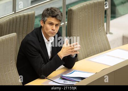 Bruxelles, Belgique. 11 octobre 2023. Le ministre flamand de la Jeunesse, des médias et des Affaires bruxelloises Benjamin dalle photographié lors d'une session plénière du Parlement flamand à Bruxelles, mercredi 11 octobre 2023. BELGA PHOTO JAMES ARTHUR GEKIERE crédit : Belga News Agency/Alamy Live News Banque D'Images