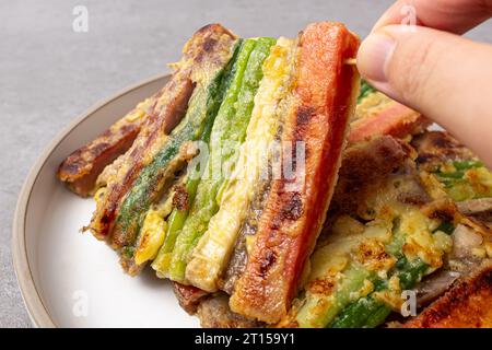 Brochettes coréennes de nourriture de vacances Jeon Banque D'Images
