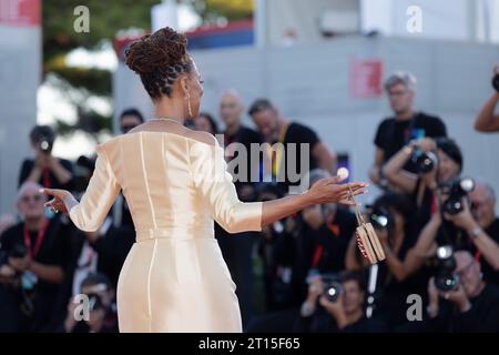 VENISE, ITALIE - SEPTEMBRE 06 : la réalisatrice Ava Duvernay pose sur le tapis rouge du film 'Origin' présenté en compétition au 80e Venice film Banque D'Images