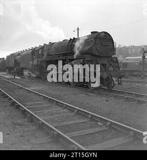 92029 à Barry ferraille yard et Loco. 24 juillet 1966. Banque D'Images