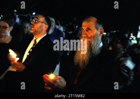 Melbourne, Comté de Brevard, Floride, États-Unis. 10 octobre 2023 Temple Beth Sholom a tenu un «rassemblement de prière pour Israël» dans un rassemblement interreligieux ce soir. Crédit photo : Julian Leek/Alamy Live News Banque D'Images