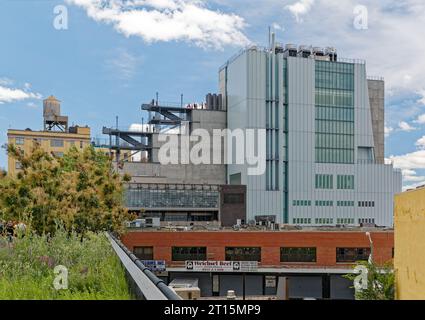 Renzo Piano a conçu le Whitney Museum of American Art au 99 Gansevoort Street, adjacent à la High Line dans le Meatpacking District de New York. Banque D'Images