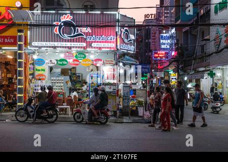 Rue Hai Ba Trung, CAN Tho, Vietnam. Banque D'Images