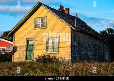 Fixer maison haute à Dildo, Terre-Neuve-et-Labrador, Canada Banque D'Images