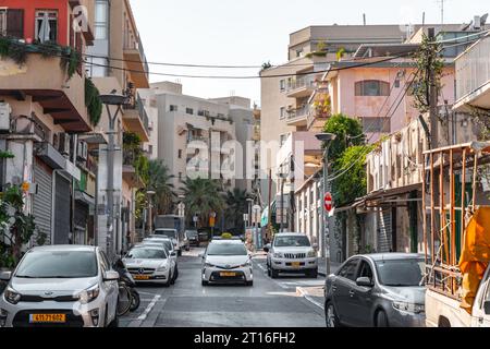 Jaffa, Israël - 10 octobre 2023 : vue depuis les rues historiques de Jaffa, une ancienne ville portuaire Levantine fondée par les Cananéens qui fait maintenant partie o Banque D'Images