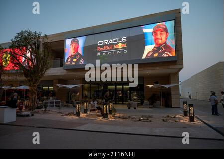 DOHA, QATAR - 7E OCT 2023 – NOUVELLE ZONE DE PADDOCK - AHMAD AL-SHEHAB/ALAMY LIVE NEWS Banque D'Images