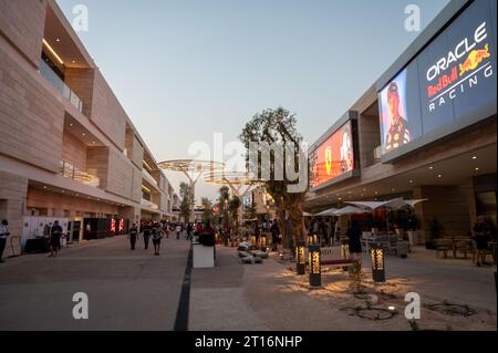 DOHA, QATAR - 7E OCT 2023 – NOUVELLE ZONE DE PADDOCK - AHMAD AL-SHEHAB/ALAMY LIVE NEWS Banque D'Images