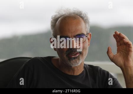 Portrait de Gonçalo M. Tavares, écrivain portugais né à Luanda, Angola - Rio de Janeiro, Brésil 10.10.2023 Banque D'Images