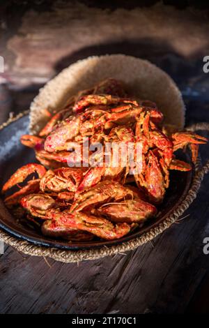 Langoustes au curry , cuisine asiatique chinoise écrevisses épicées Banque D'Images