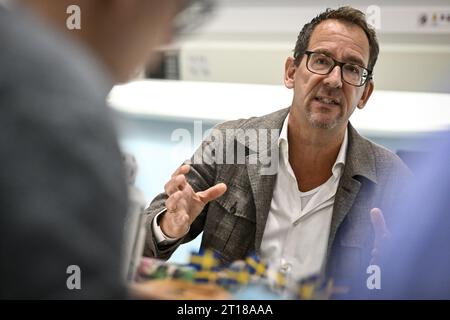 Zaventem, Belgique. 12 octobre 2023. André Schmidtgall, PDG d’IKEA Belgique, photographié lors de la présentation des résultats de l’année d’Ikea Belgique, au magasin Ikea Zaventem, jeudi 12 octobre 2023. La chaîne suédoise de magasins de meubles Ikea compte huit magasins en Belgique. BELGA PHOTO DIRK WAEM crédit : Belga News Agency/Alamy Live News Banque D'Images