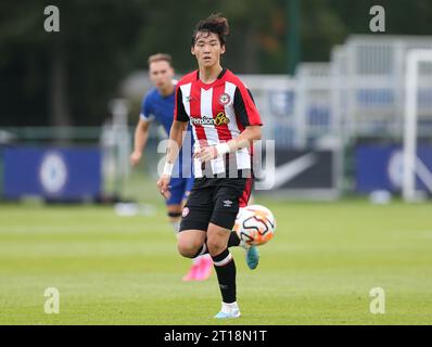 Ji soo Kim de Brentford B. - Chelsea U21 contre Brentford B, amical de pré-saison, Chelsea FC Cobham Training Ground, Surrey. - 1 août 2023. Usage éditorial uniquement - des restrictions DataCo s'appliquent. Banque D'Images