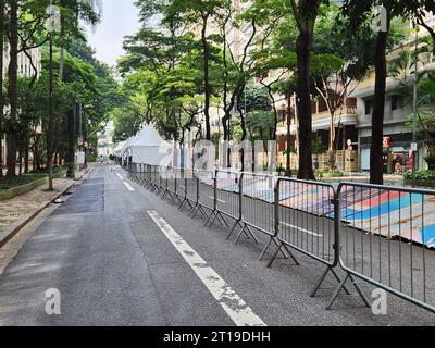 Sao Paulo, Sao Paulo, Brésil. 12 octobre 2023. Sao Paulo (SP), 12/10/2023 - FESTIVAL/MARIO DE ANDRANDE/SP - fermeture de la route pour l'événement qui aura lieu les 13, 14 et 15 octobre à la Bibliothèque Mario de Andrade et d'autres espaces dans le centre-ville, par l'intermédiaire du Département Municipal de la Culture de theÃ‚Â, il promeut theÃ‚Â III Mario de Andrade Festival Ã¢â‚¬' 85 ans de la Mission de recherche folklorique Mario de Andrade. Entièrement gratuit, l'événement célèbre la littérature et les livres, stimulant le débat d'idées, la formation des lecteurs et le pouvoir culturel des nouvelles langues. (Photo : Leco Viana/The Banque D'Images