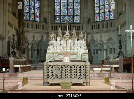 Silberner Hochaltar, Dom St. Peter, Ratisbonne, Bayern, Allemagne Banque D'Images