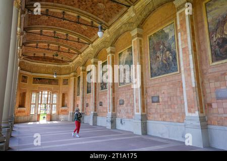 Säulengang, Trinkhalle, Kurpark, Baden-Baden, Bade-Wurtemberg, Allemagne Banque D'Images