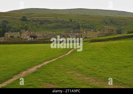 Le village de Dales de Muker dans Upper Swaledale, Yorkshire Dales, North Yorkshire, Angleterre, Royaume-Uni Banque D'Images