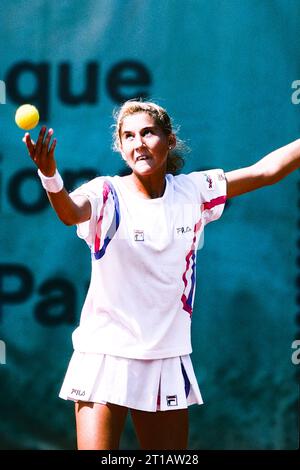 Monica Seles (YUG) Championne de simple féminin à l'Open de France de tennis 1990. Banque D'Images